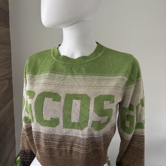 GCDS Printed Logo Cropped Sweater Long Sleeve Sz Medium 100% Authentic❤️ - Picture 9 of 12